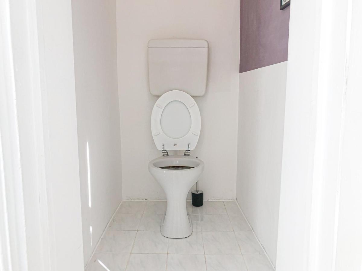 Commodious 2Br Apt. Near Akh-Perfect For Groups Wien Exteriör bild