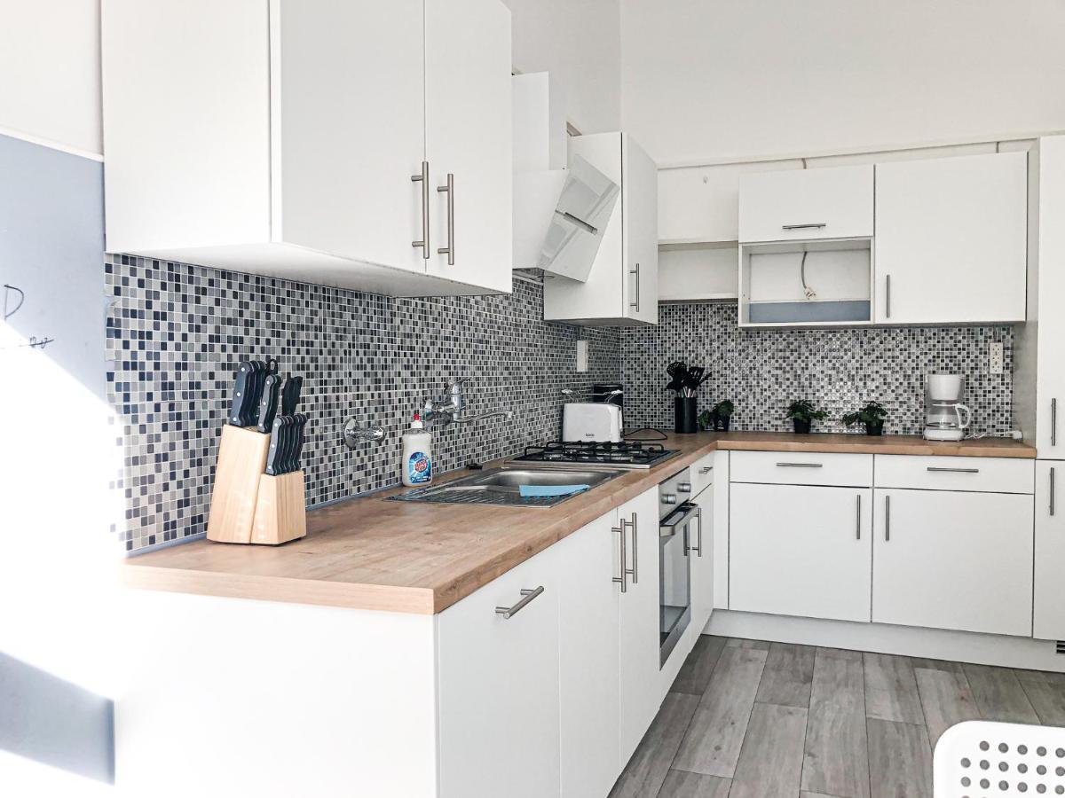 Commodious 2Br Apt. Near Akh-Perfect For Groups Wien Exteriör bild